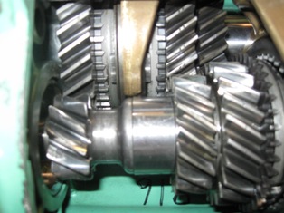 915 shift sleeve align
